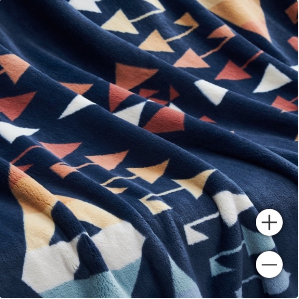 💖Pendleton Plush Throw - Picture 2 of 4